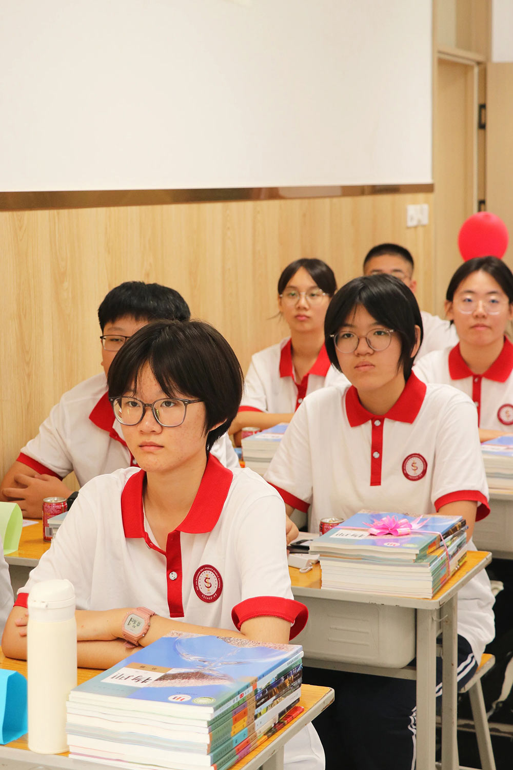 梦想启航，温暖相遇！石家庄私立第一中学新生报到日全程高燃