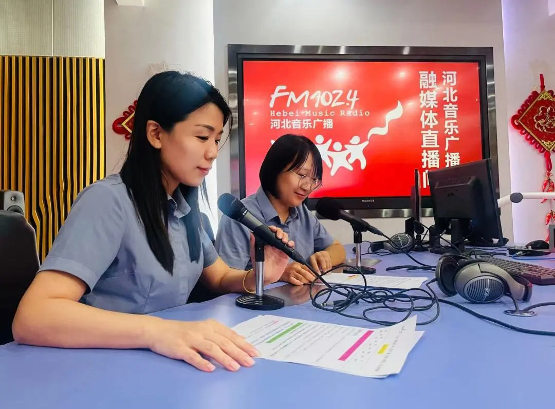 【立小•教学】“不打招呼的约会”开始啦！从推门到入心，瞧，教室门后藏着啥？一起来“突袭”吧！