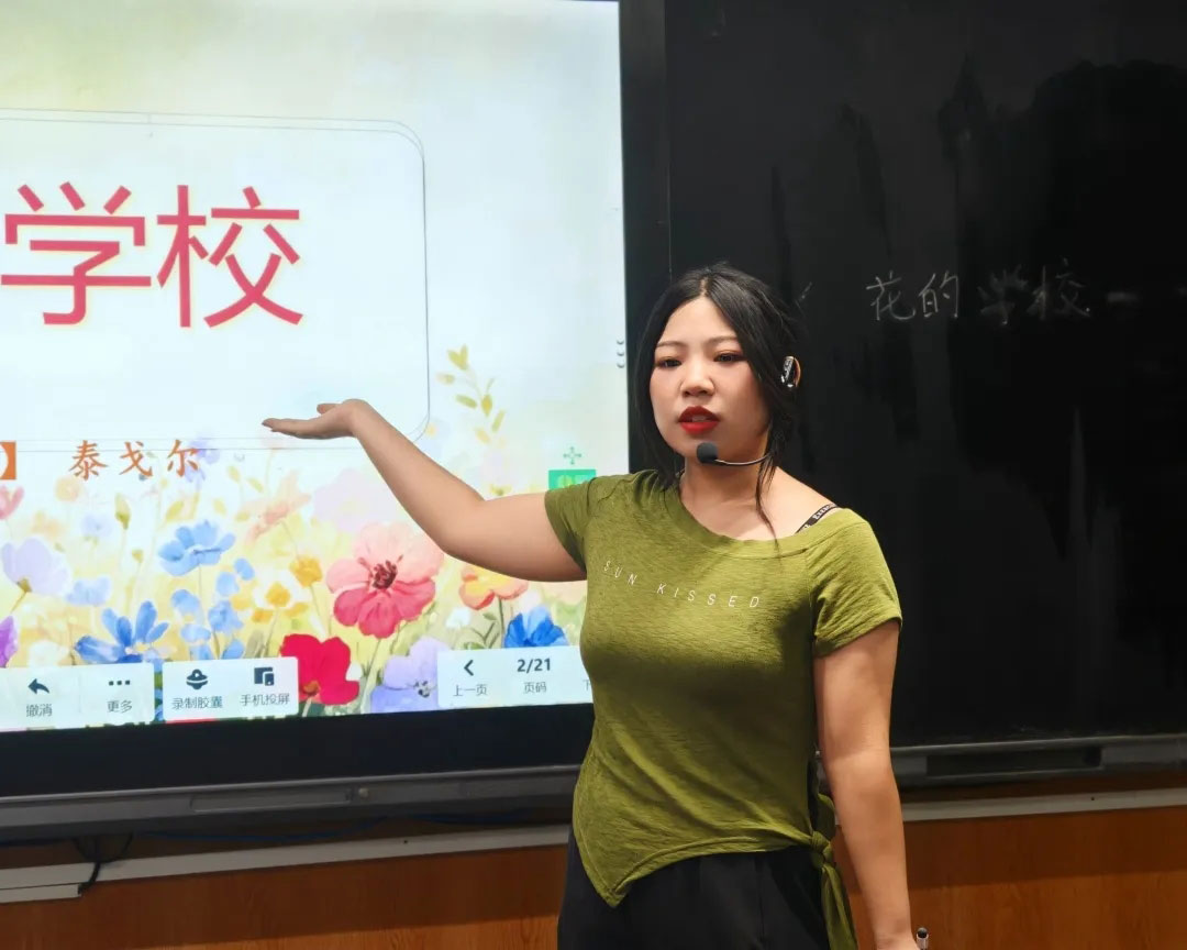 【立小•教学】“不打招呼的约会”开始啦！从推门到入心，瞧，教室门后藏着啥？一起来“突袭”吧！