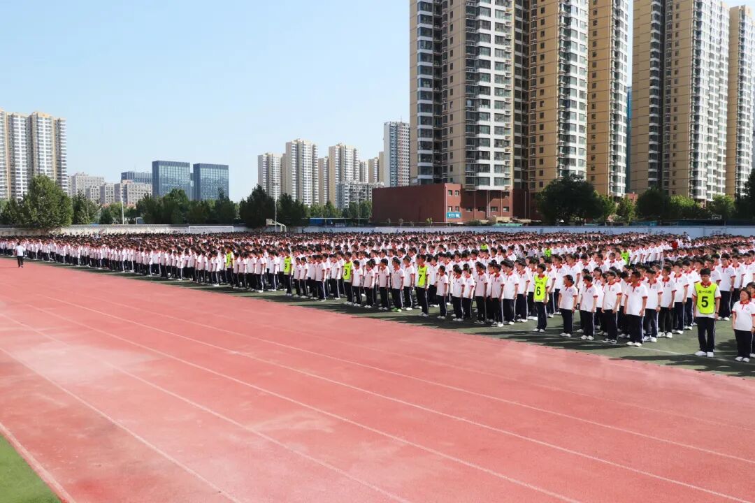初见倾心 一周倾情丨石家庄私立第一中学新生的缤纷初体验