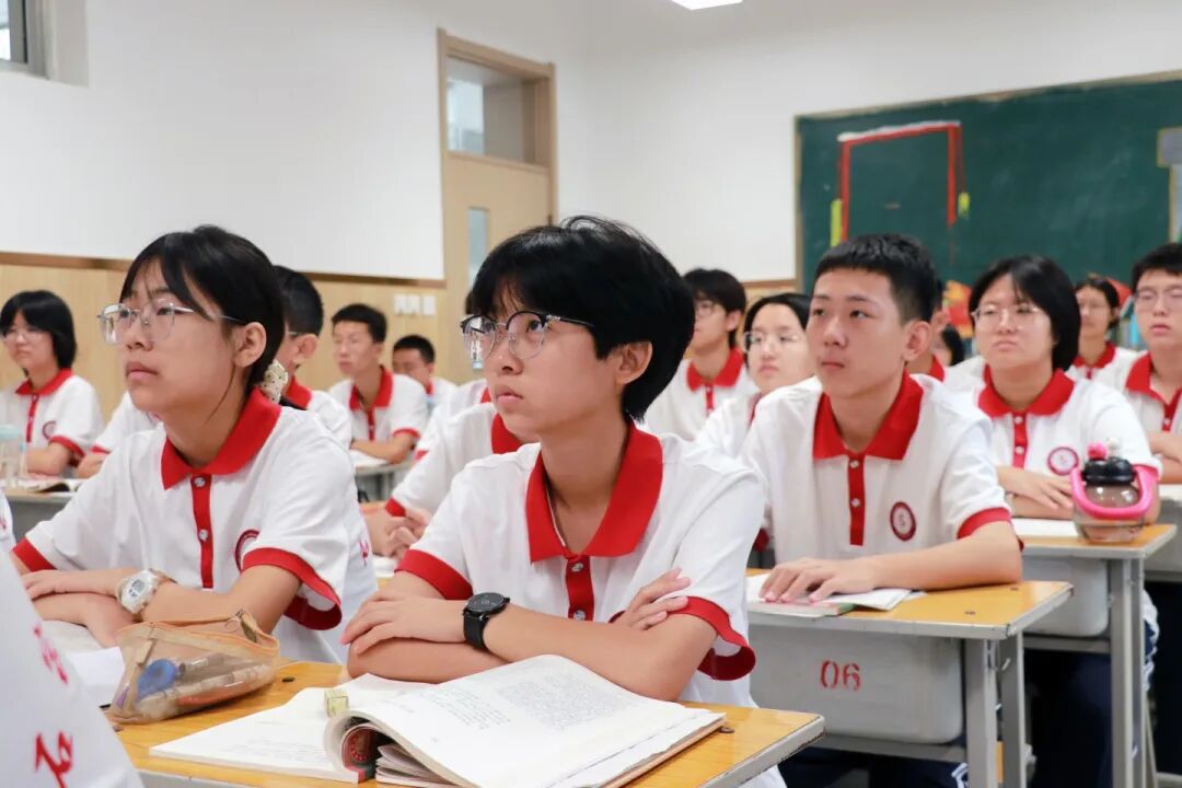 初见倾心 一周倾情丨石家庄私立第一中学新生的缤纷初体验