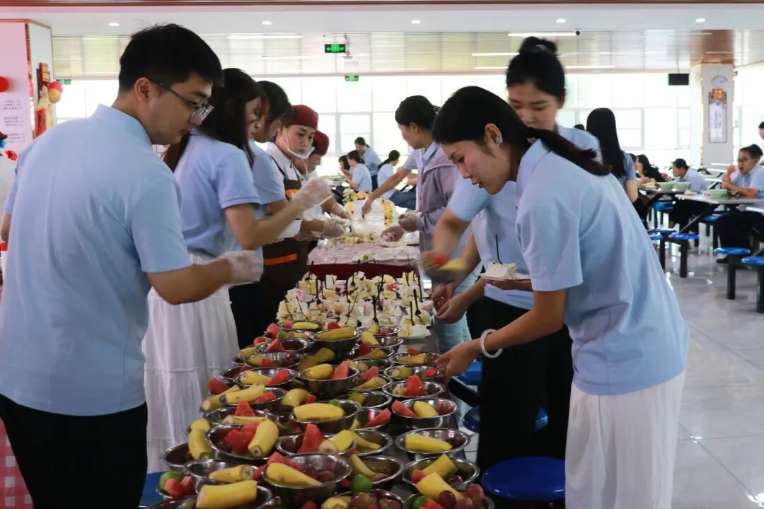 桃李芬芳，师恩难忘丨石家庄私立第一中学温馨庆祝第41个教师节