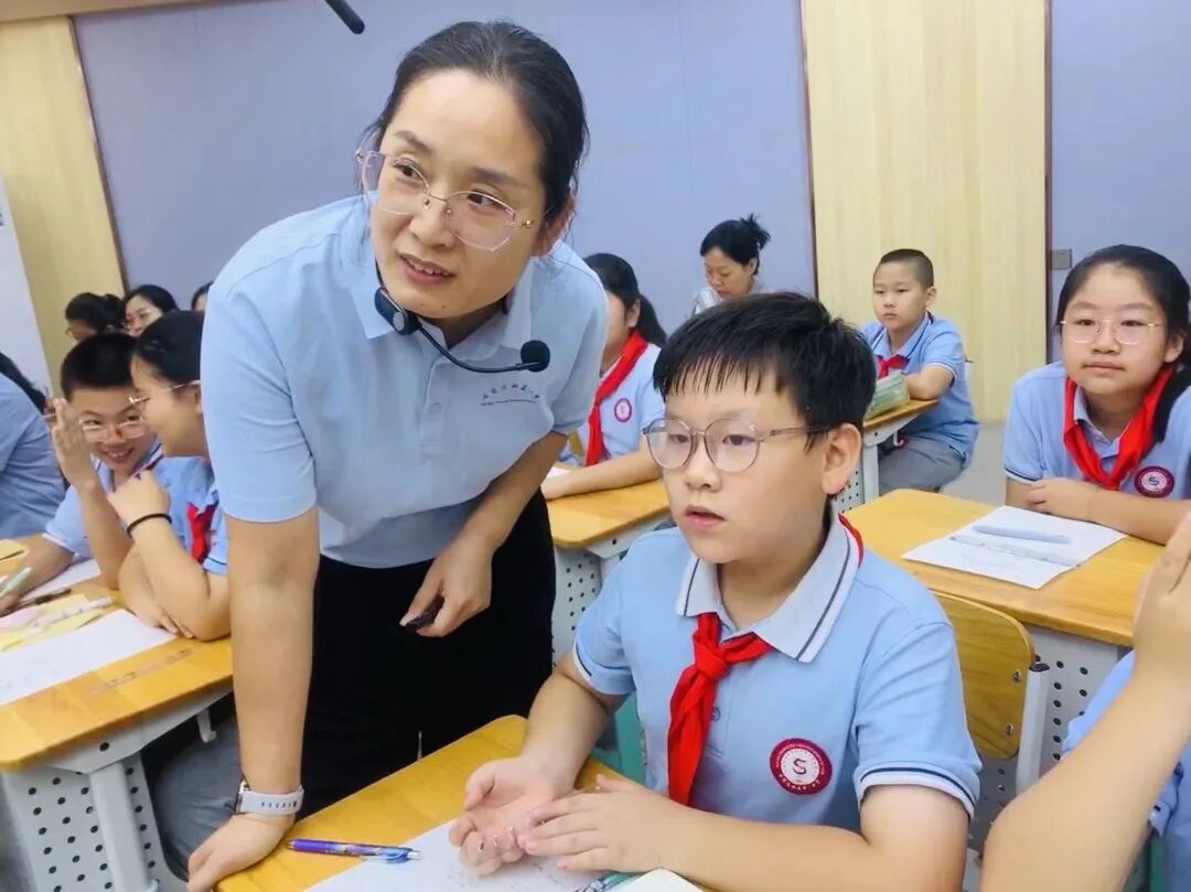 【立小•教研】双buff叠满！青蓝牵手+数学大教研，这场成长超带感！！！