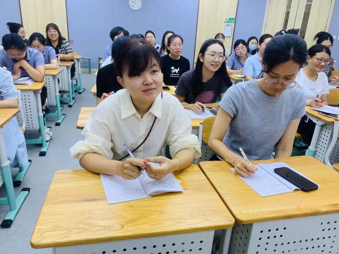 【立小•教研】双buff叠满！青蓝牵手+数学大教研，这场成长超带感！！！