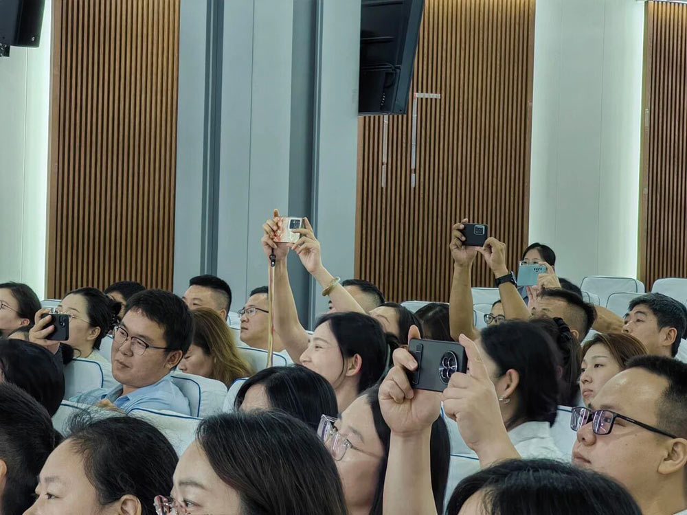 【立小•家校】2025-2026学年第一学期期初家校恳谈会暨第二届亲子节启动仪式