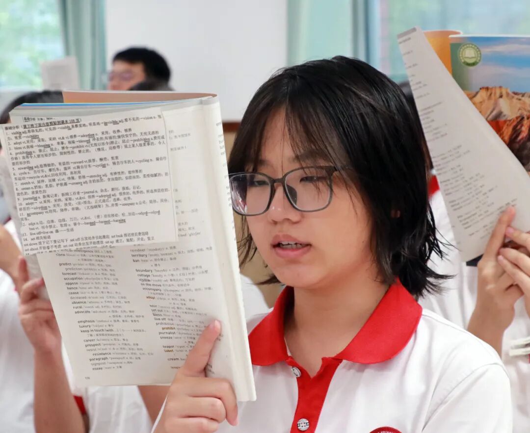 赴一场清晨的书香之约 | 石家庄私立第一中学清晨学习时光纪实