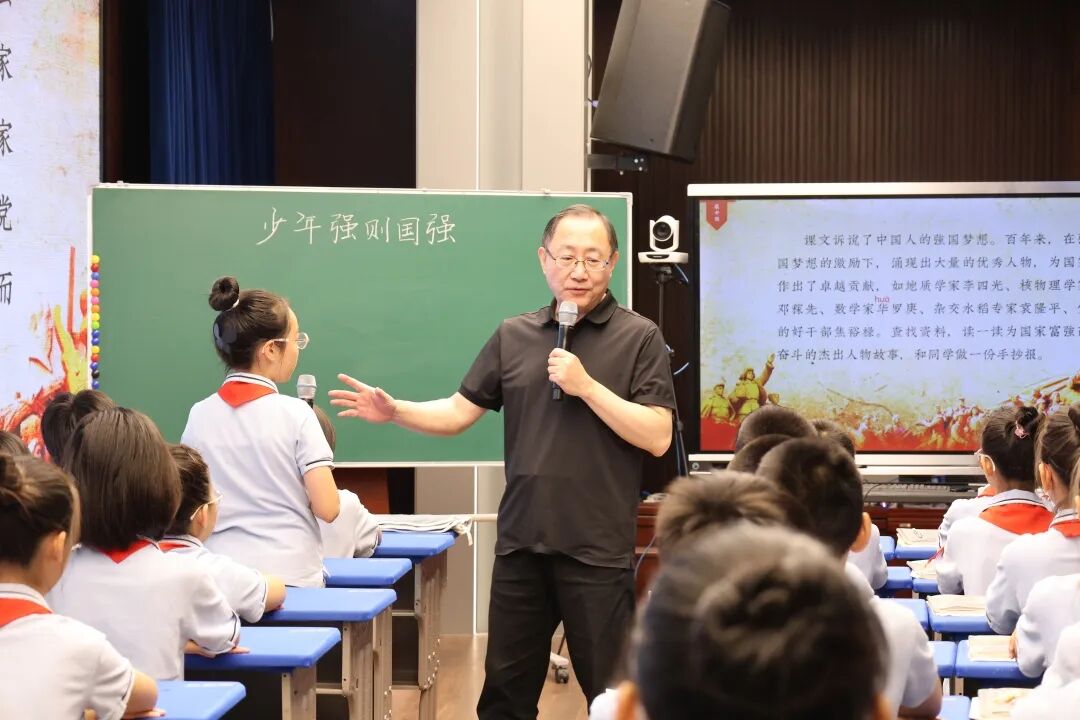 【立小•教学】 诗意满校园！第三届诗歌节精彩落幕，每一帧都是成长的浪漫
