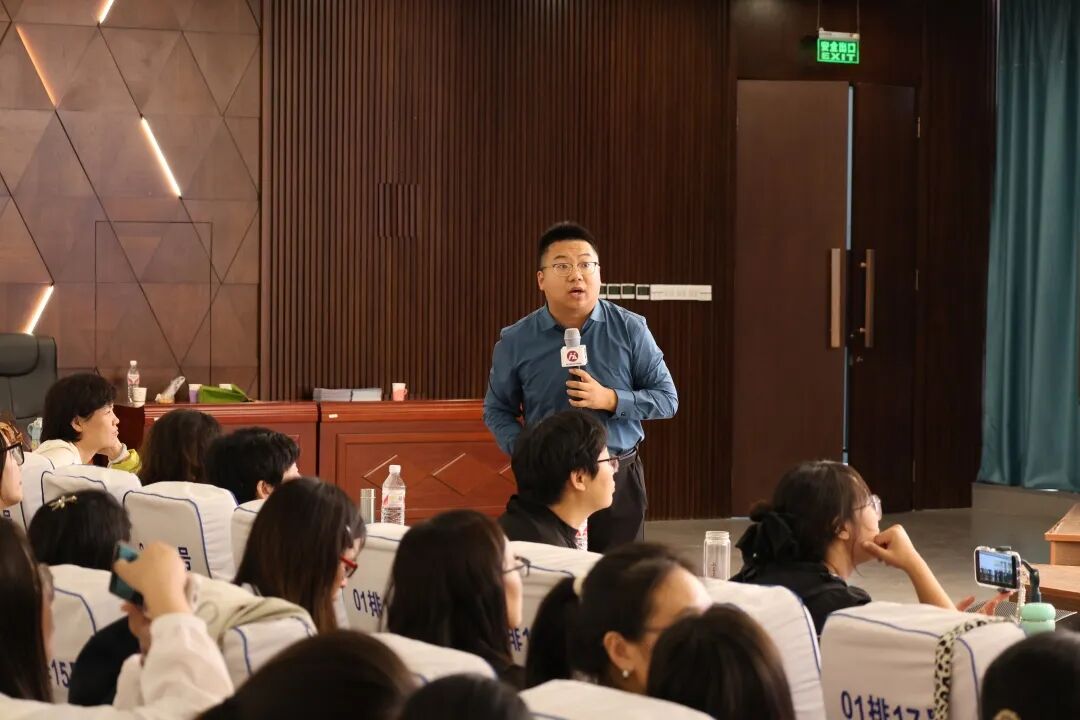 【立小•教学】 诗意满校园！第三届诗歌节精彩落幕，每一帧都是成长的浪漫