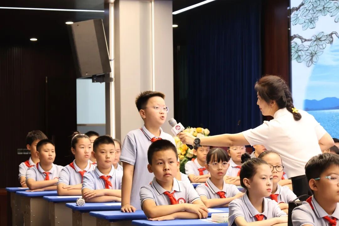 【立小•教学】 诗意满校园！第三届诗歌节精彩落幕，每一帧都是成长的浪漫