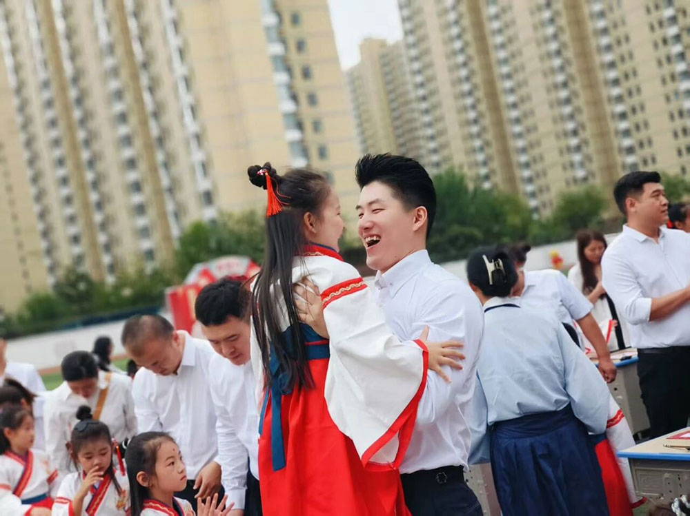 【立小•成长四礼】开笔启智 礼润人生｜一年级开笔礼盛典