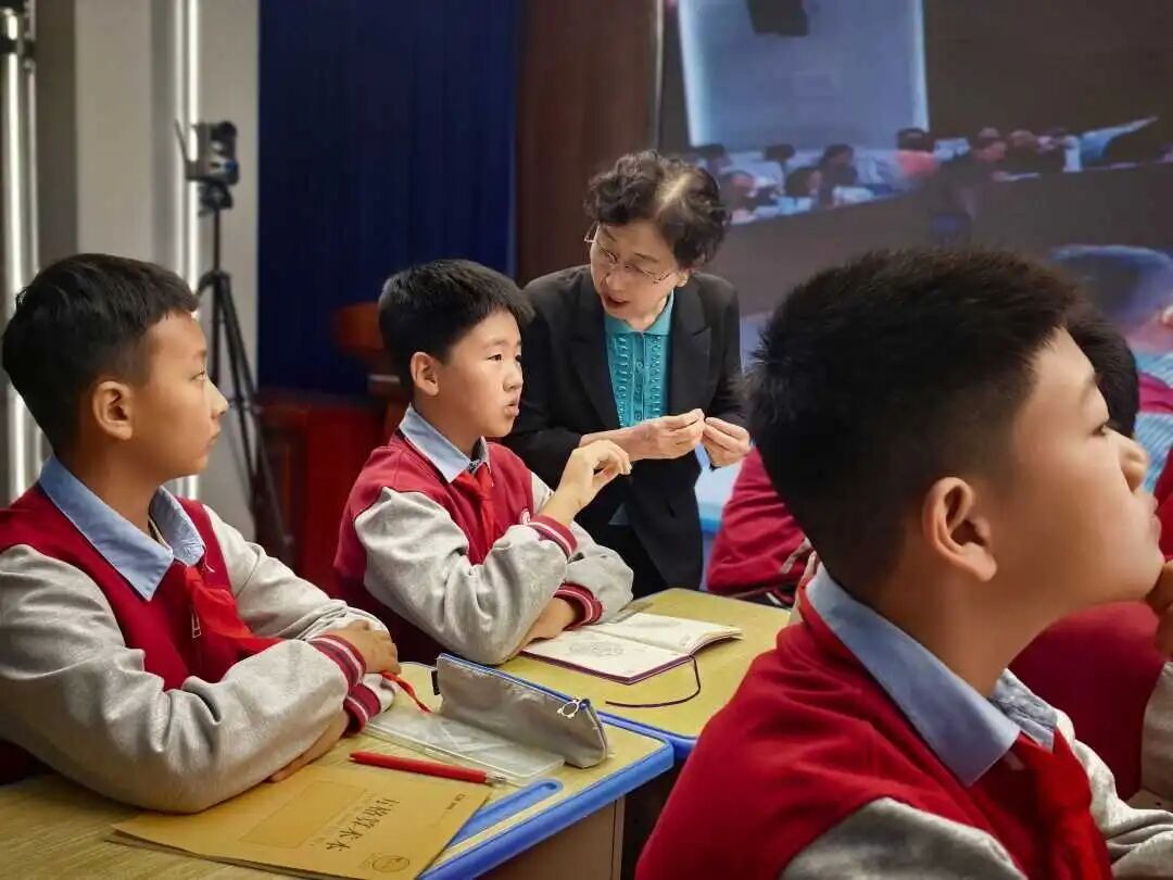 【立小•教研】吴正宪 俞正强等数学业界大咖来立小啦！