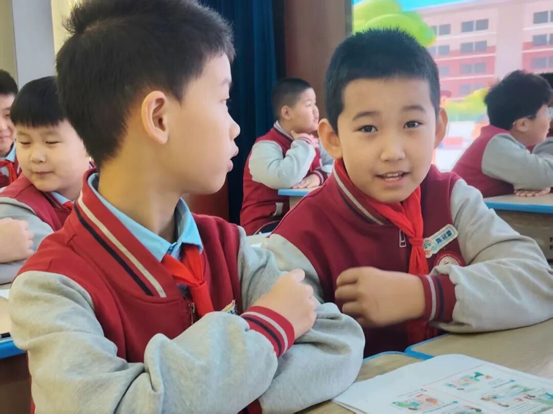 【立小•教研】田湘军 叶建军等英语业界大咖来立小啦！