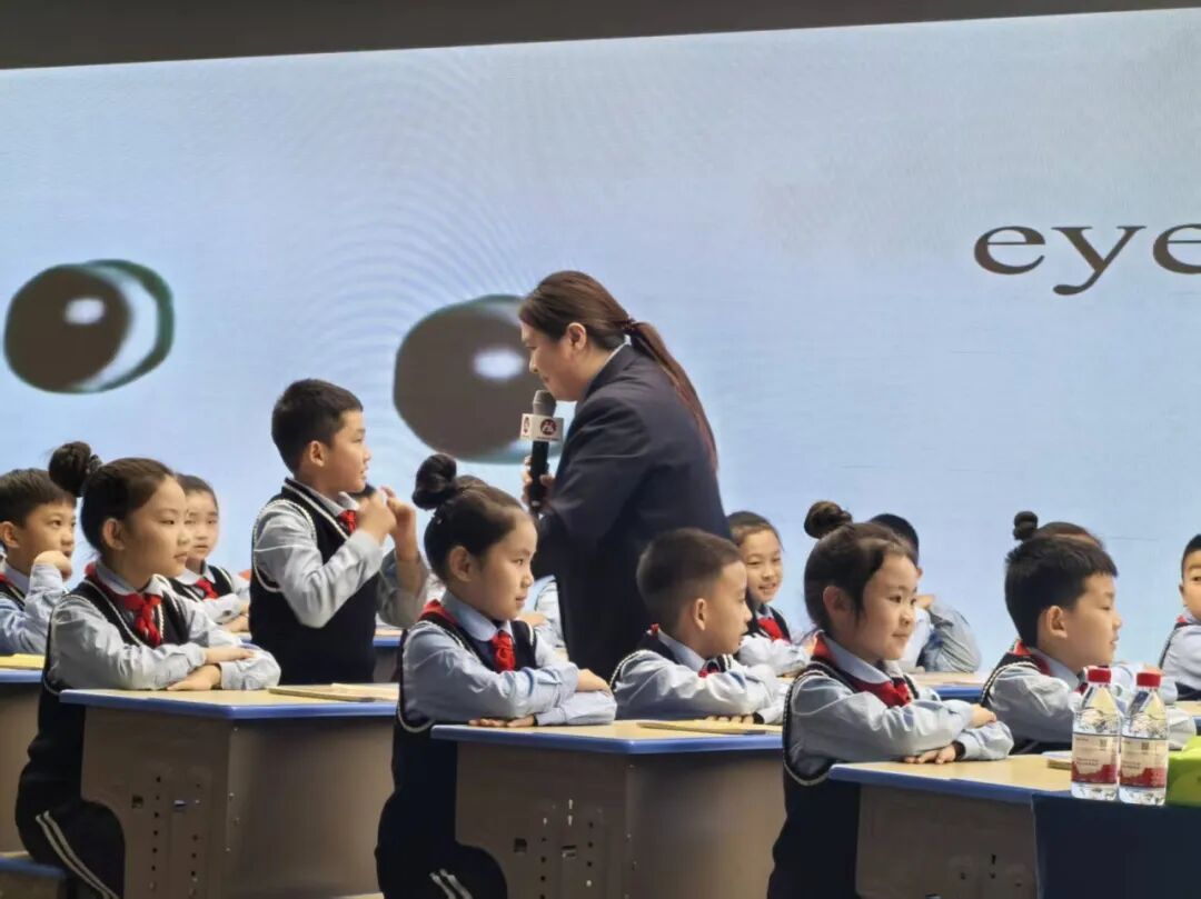 【立小•教研】田湘军 叶建军等英语业界大咖来立小啦！