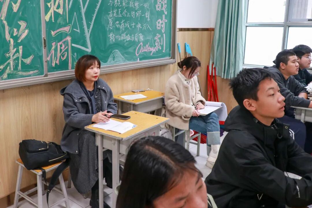 携手同心 共育未来丨高一年级家长开放日,家校携手共筑学生成长路