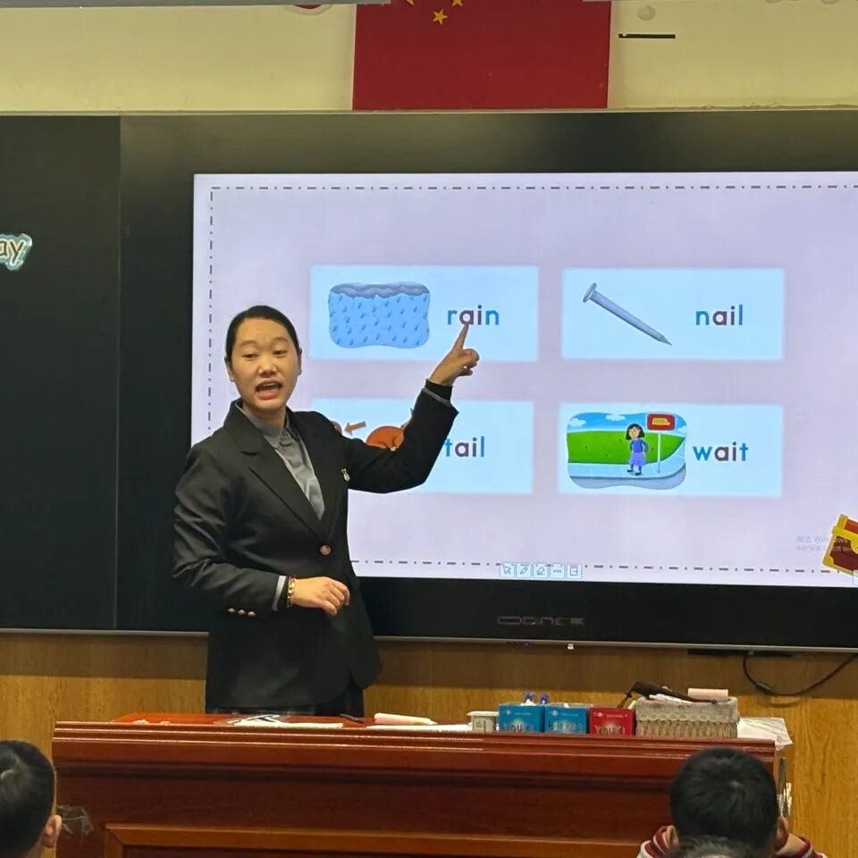 【立小•教学】携一缕秋日芬芳 迎八方国培精英