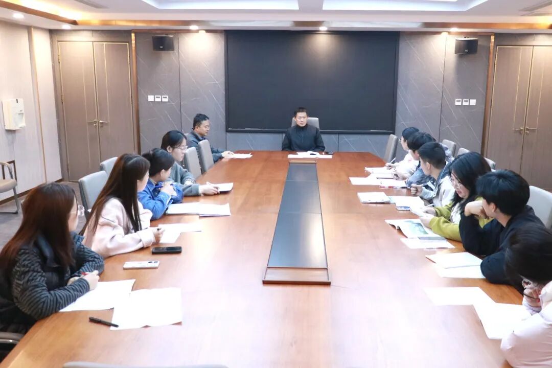 聚焦课堂深改革 听评赋能促提升丨私立一中校领导深入课堂开展听评课活动