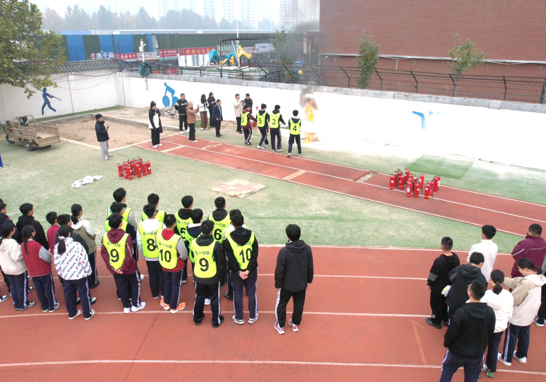 安全伴我校园行丨我校开展安全教育系列活动