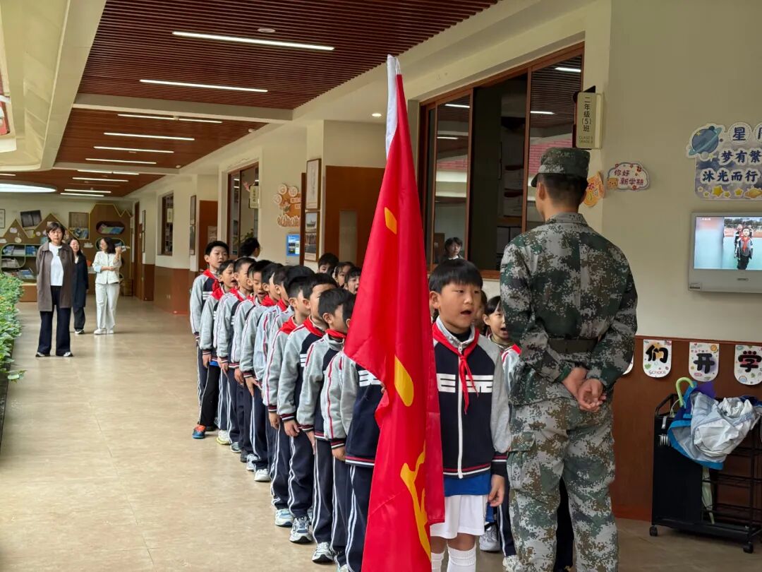 【立小•荣耀】我们的骄傲!王荟老师代表我校在全国名班主任年会发出“立小声音”