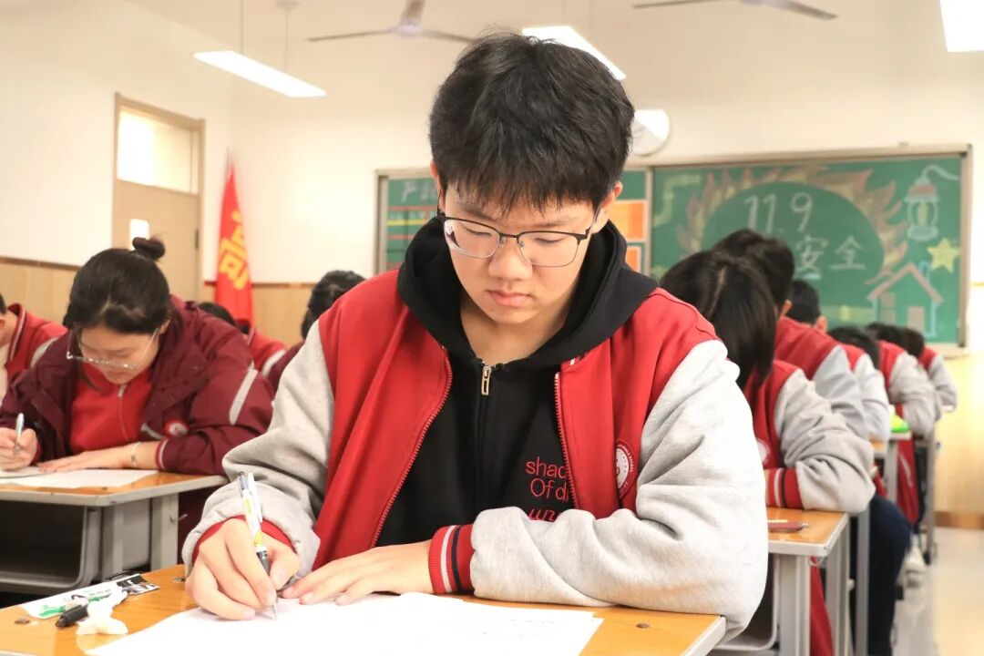 师生同考丨一场教与学的双向奔赴