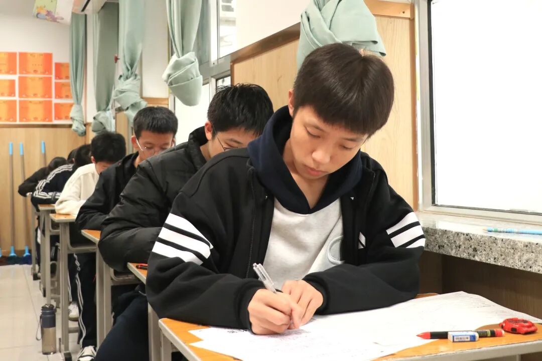 师生同考丨一场教与学的双向奔赴