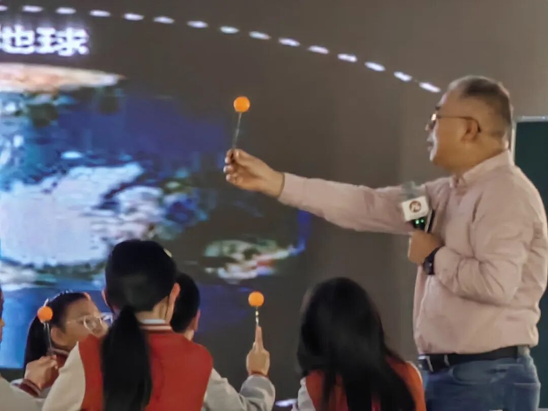 【立小•教研】马宁 朱映辉等科学业界大咖来立小啦！