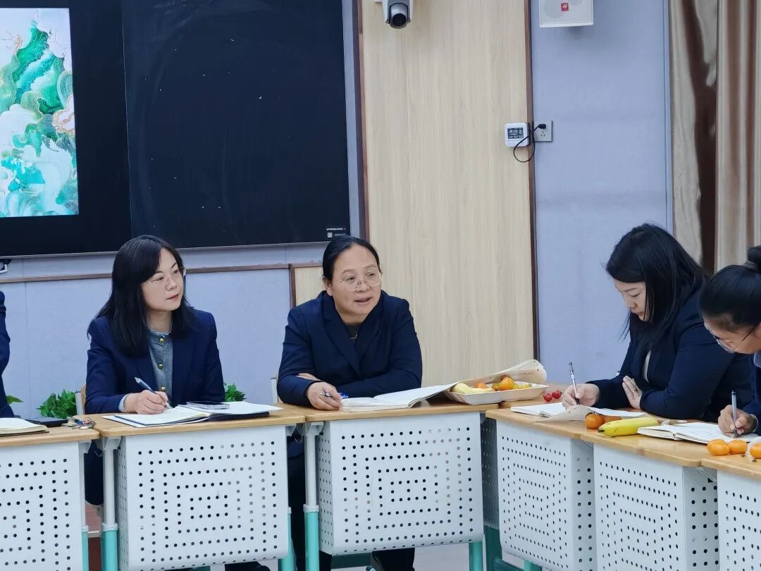 立小•教研】秋光为序 共赴新程｜期中教育教学总结会