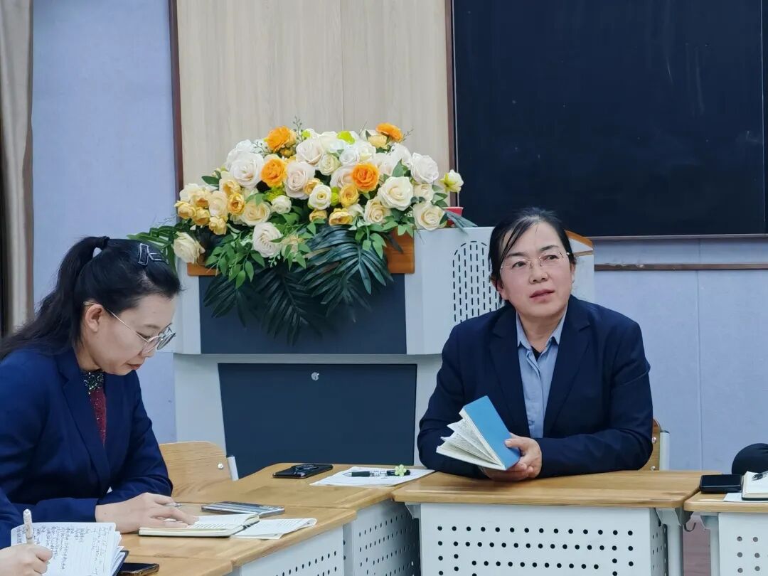 立小•教研】秋光为序 共赴新程｜期中教育教学总结会