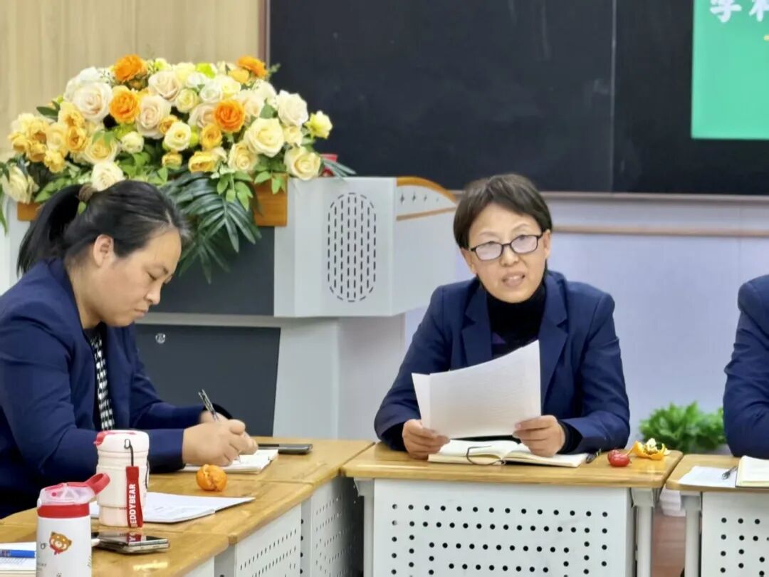 立小•教研】秋光为序 共赴新程｜期中教育教学总结会