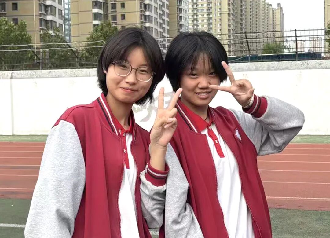 嗨！介绍一下，这是我的校园搭子！