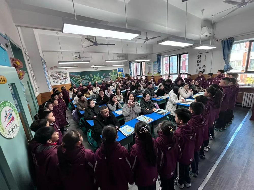 【立小•家校共育】推开校门见成长 共育未来新篇章|第五届校园开放日暨期中项目式展演圆满落幕!