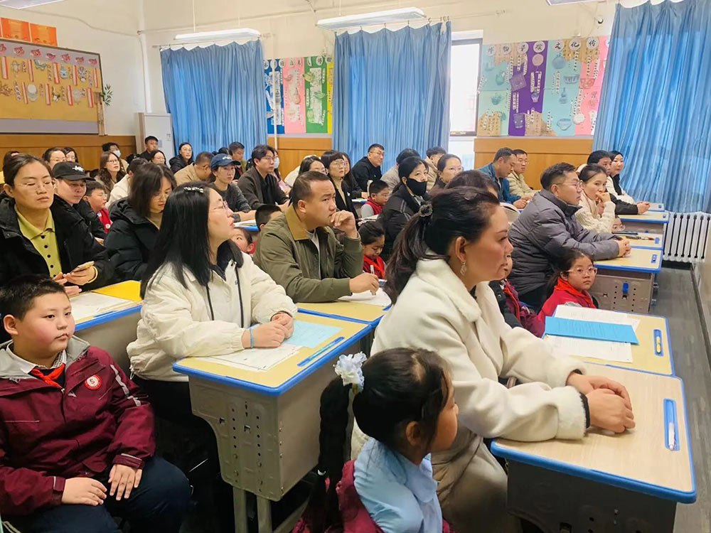 【立小•家校共育】推开校门见成长 共育未来新篇章|第五届校园开放日暨期中项目式展演圆满落幕!