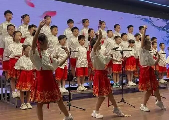 【立小•荣耀】书香buff叠满!我校喜获“全国阅读特色示范校”荣誉!