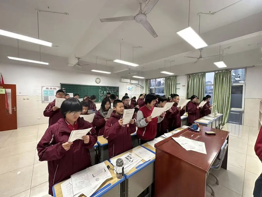 传承宪法文化，弘扬法治精神 | 私立一中初中部国家宪法日主题活动纪实