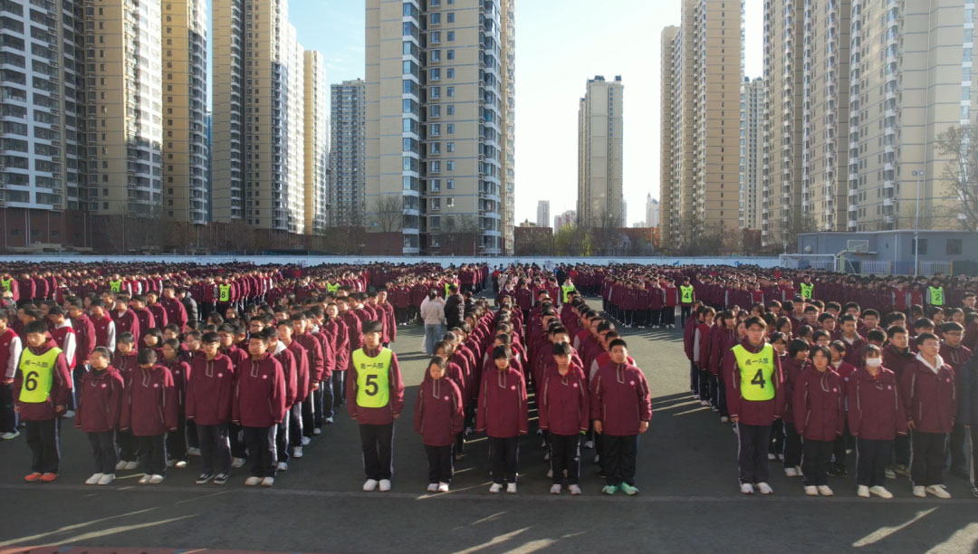 以国之名寄哀思 以史为鉴砺初心|私立一中举行国家公祭日主题升旗仪式
