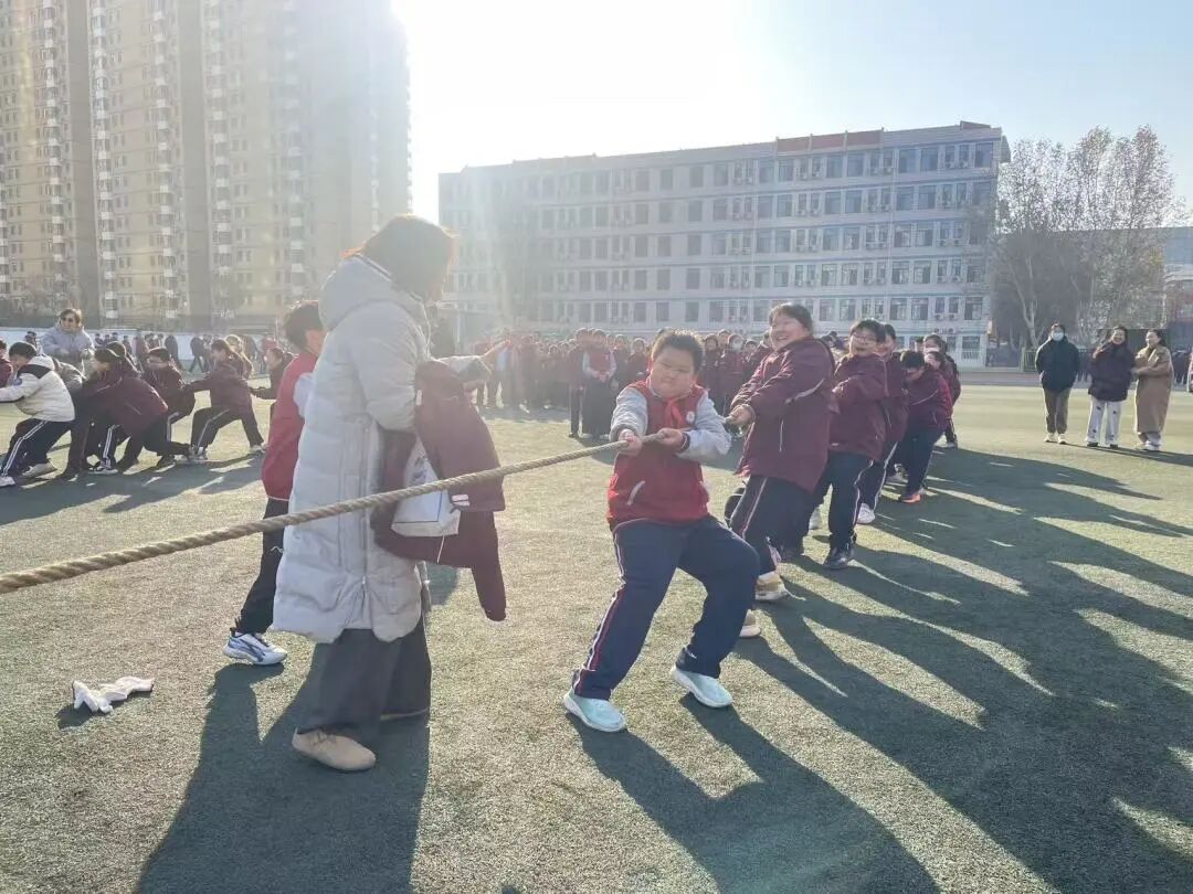【立小•体育】运动相伴暖冬日 亲子携手向未来｜立小冬季三跳一拔对抗赛纪实