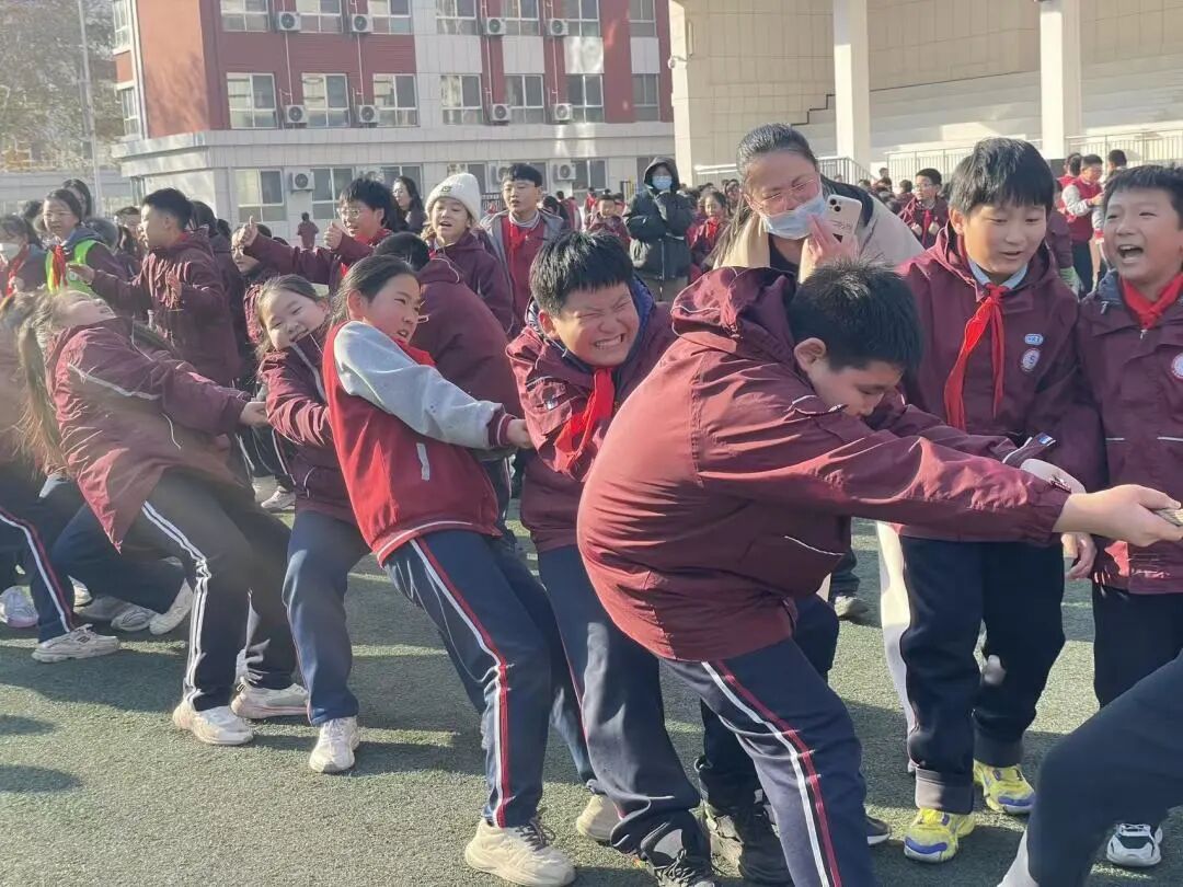 【立小•体育】运动相伴暖冬日 亲子携手向未来｜立小冬季三跳一拔对抗赛纪实