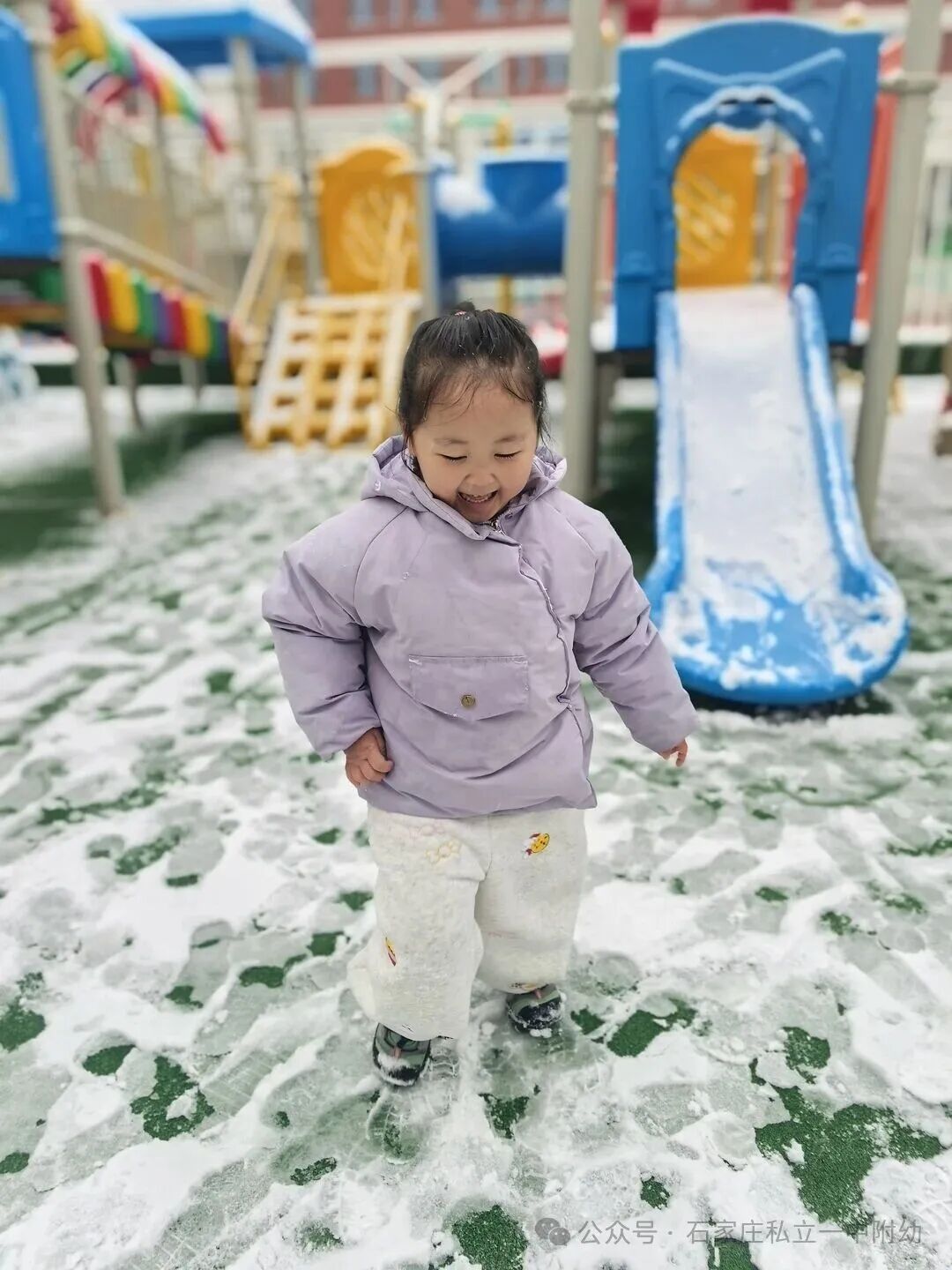 【私立一中幼儿园】初雪赴约 解锁立娃的第一场冬日狂欢