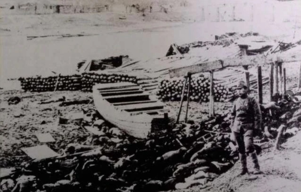 今天,不论你在哪里,请为南京大屠杀死难同胞默哀