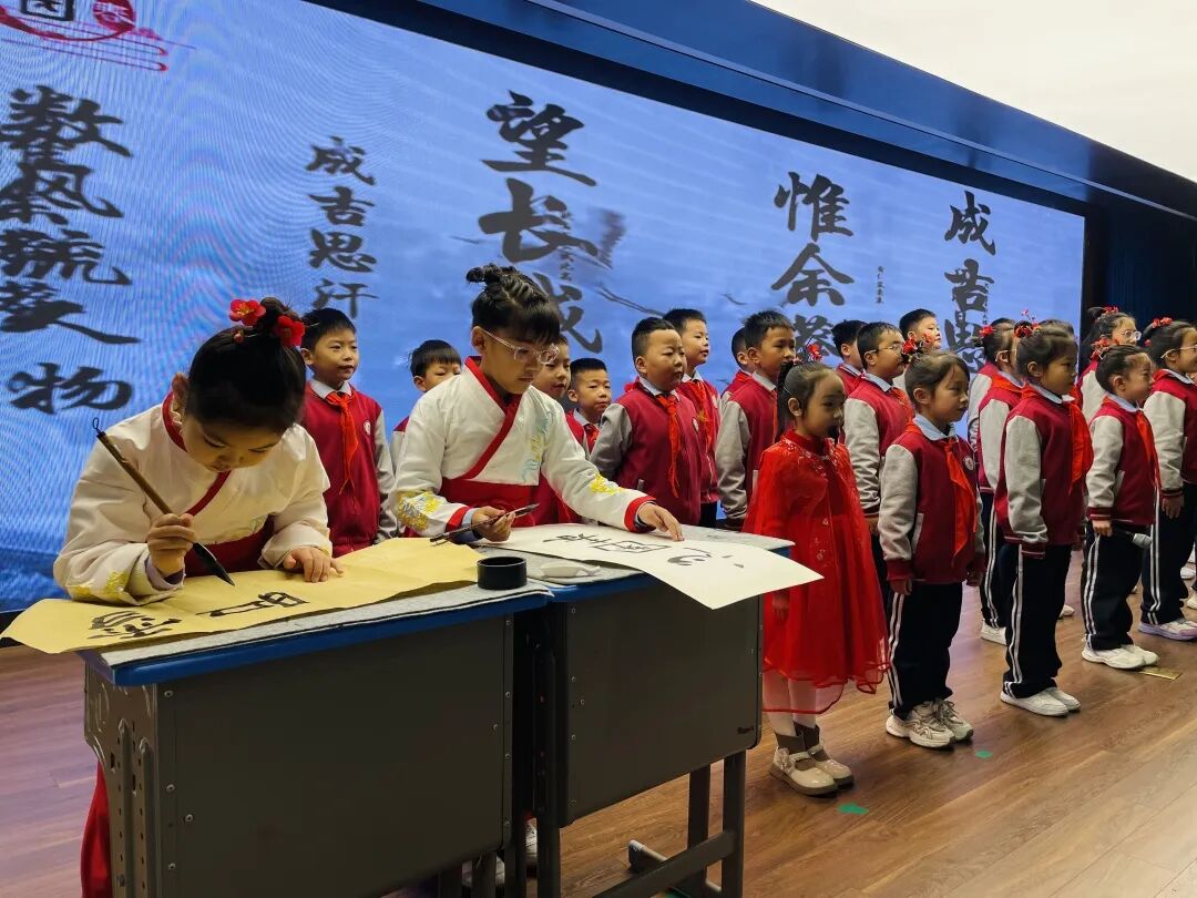 【立小•荣耀】以声育人 以言筑梦 | 河北广播电视台金话筒志愿服务站私立一中附属小学揭牌仪式