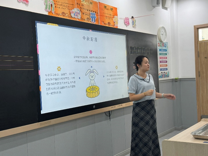 手作团圆月，巧趣迎中秋——石家庄私立一中附属小学衔接部中秋月饼DIY活动纪实