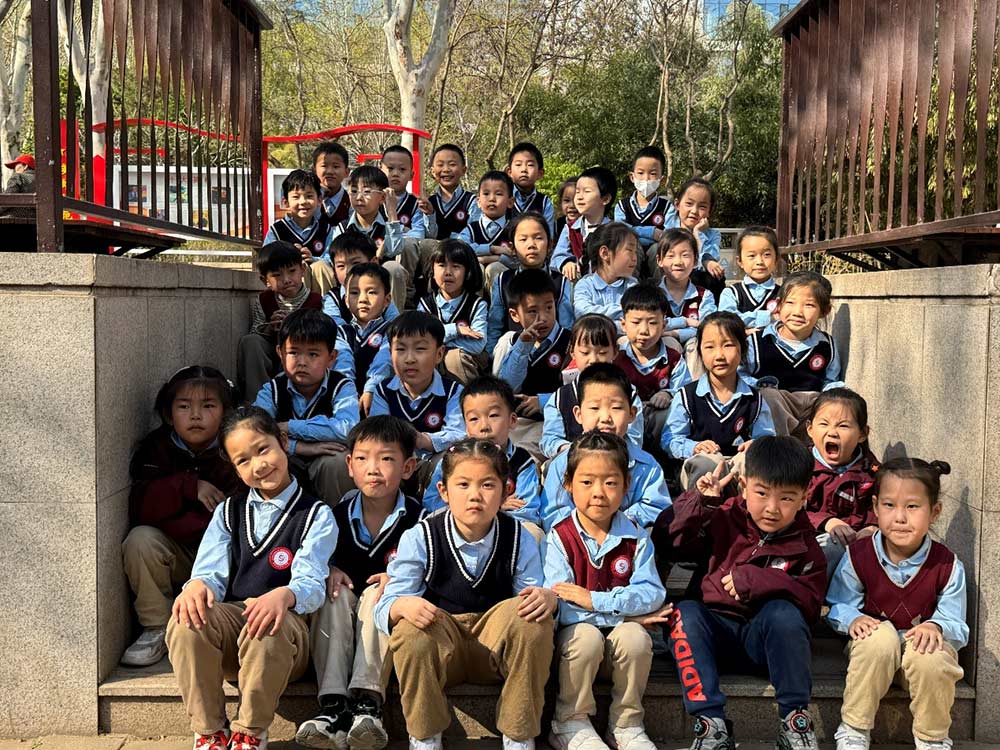 花开正当时，春游促成长——石家庄私立一中附小衔接部春游活动纪实