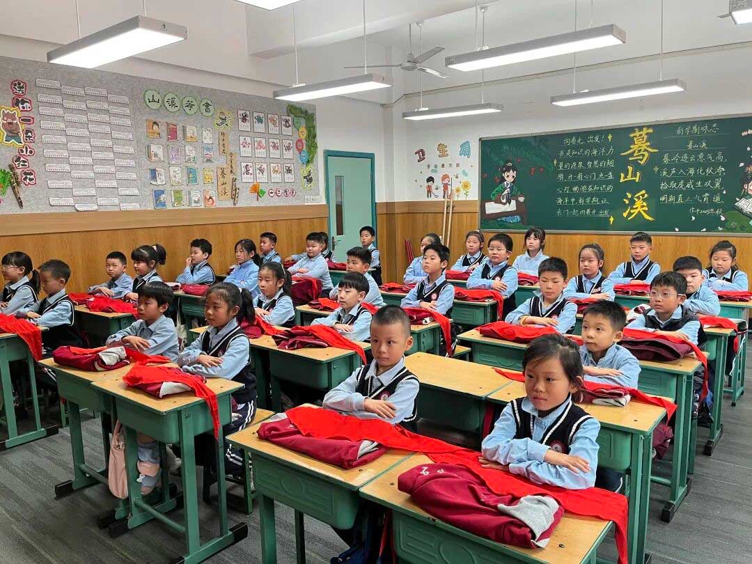 【立小•劳育】除了知识，我们更想教给孩子这些……｜劳育节的温暖与收获纪实