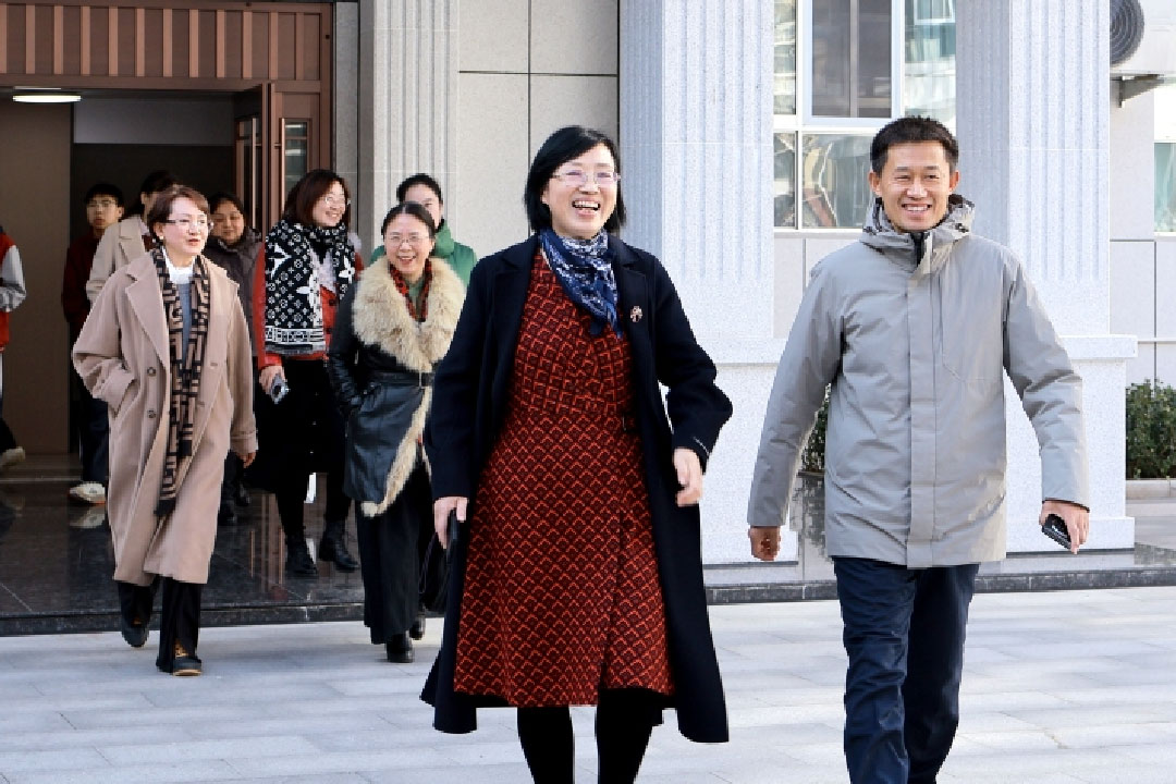 逐光而行循道远，专家引领助远航 | 市教科所专家团队莅临私立一中