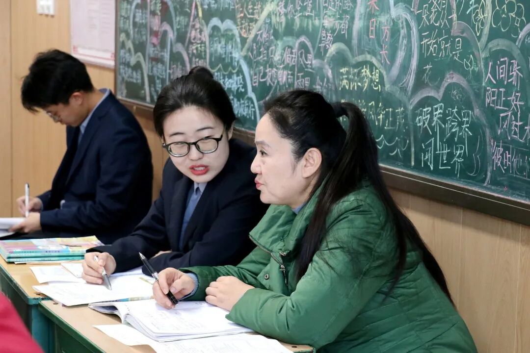 逐光而行循道远，专家引领助远航 | 市教科所专家团队莅临私立一中