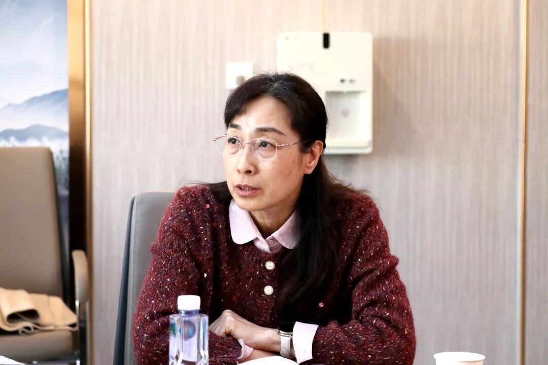 逐光而行循道远，专家引领助远航 | 市教科所专家团队莅临私立一中