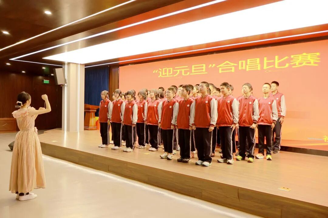 以歌声为翼,赴青春之约 | 私立一中初二年级合唱比赛