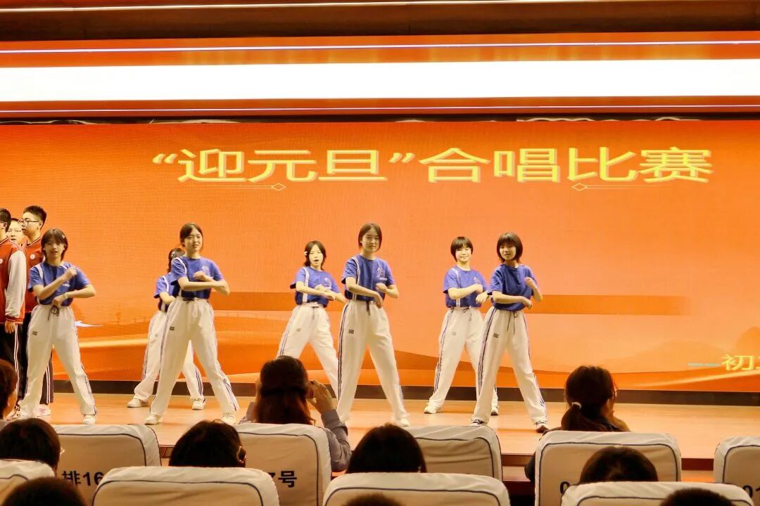 以歌声为翼,赴青春之约 | 私立一中初二年级合唱比赛