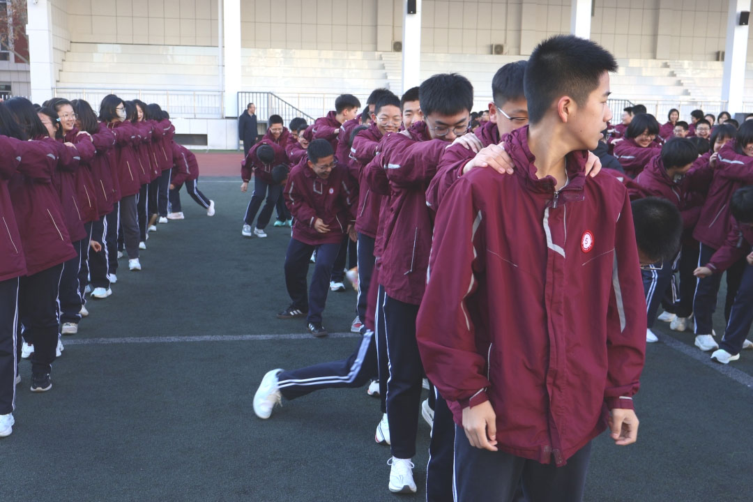 燃动青春,欢乐无限丨初三年级趣味运动会精彩上演