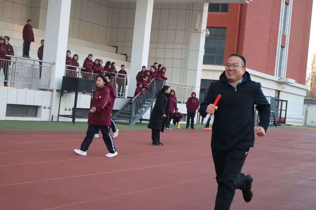 燃动青春,欢乐无限丨初三年级趣味运动会精彩上演