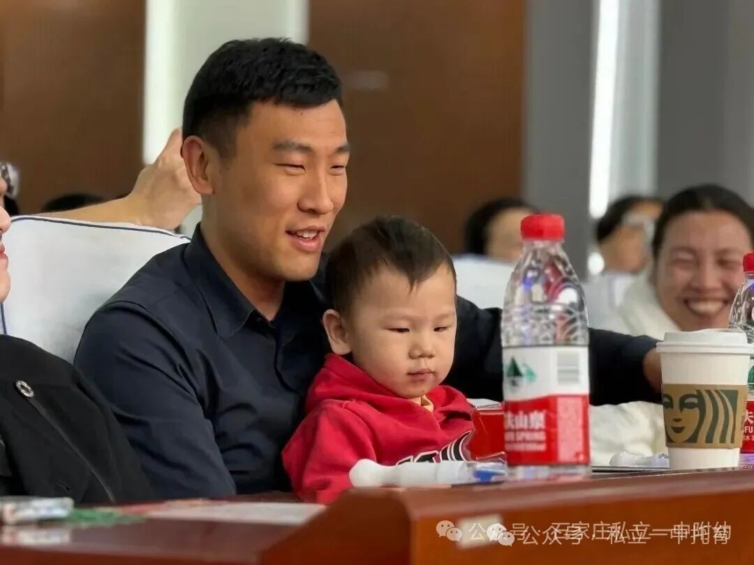 科技邂逅童真，成长点亮未来！